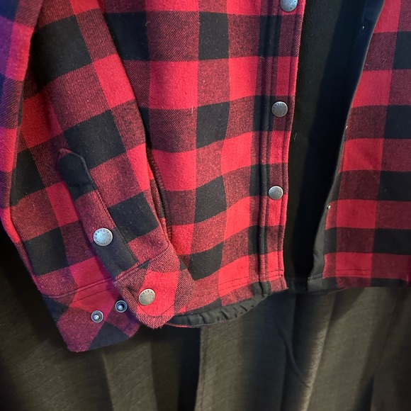 Orvis Plaid Flannel Shacket Pinnacle shirt jacket black red checkered medium - Picture 4 of 6